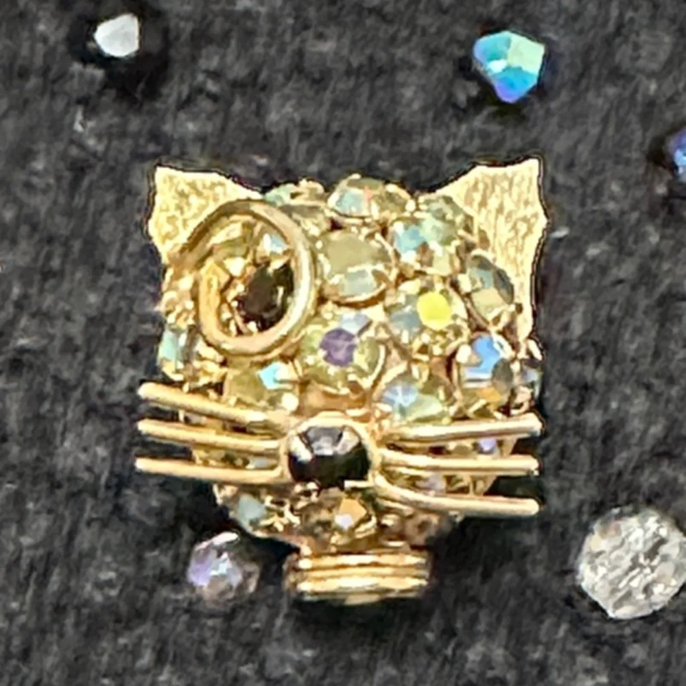 Joseph Warner Cat Head AB Rhinestones vintage brooch w/gold whiskers & ears 7/8”